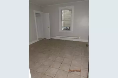4 Plum St #3, Worcester, MA 01604 - Photo 6