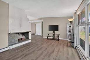 223 Elsie Rd, Brockton, MA 02302 - Photo 14
