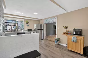 223 Elsie Rd, Brockton, MA 02302 - Photo 4