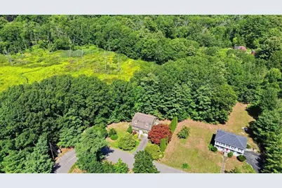 121 Regina S Dr, Tewksbury, MA 01876 - Photo 6