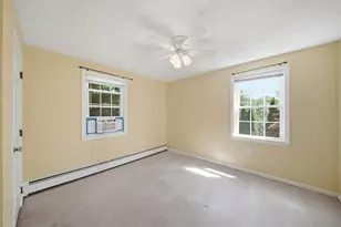121 Regina S Dr, Tewksbury, MA 01876 - Photo 24