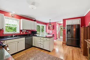 17 Phelps Ln, Goshen, MA 01096 - Photo 16