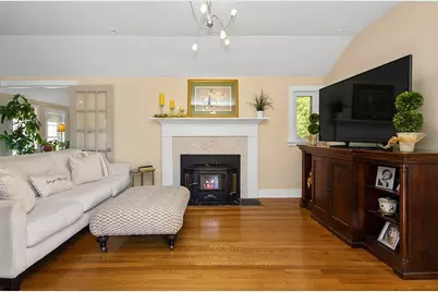 6 Pine St, Medfield, MA 02052 - Photo 14