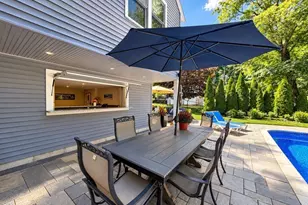 61 Lisa Ave, Plymouth, MA 02360 - Photo 6