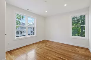 51 Eddy St, Newton, MA 02465 - Photo 10