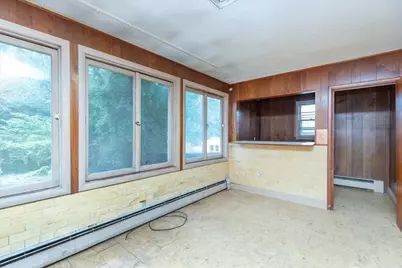 292 Oak St, Methuen, MA 01844 - Photo 16