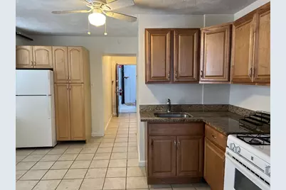 16 Battery St #4R, Boston, MA 02113 - Photo 2