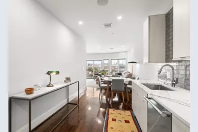 582 E Broadway #4, Boston, MA 02127 - Photo 10