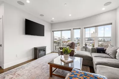 582 E Broadway #4, Boston, MA 02127 - Photo 2
