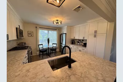 7 Harbor Mist Dr #7, Fairhaven, MA 02719 - Photo 2