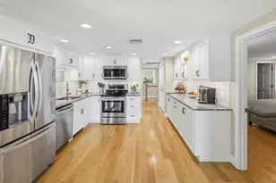 86 Bates Point Rd, Webster, MA 01570 - Photo 8