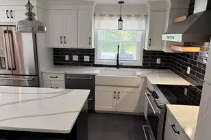 370 Forest St, Dighton, MA 02764 - Photo 8