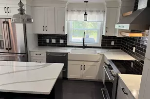 370 Forest St, Dighton, MA 02764 - Photo 8
