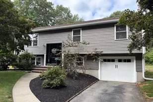 370 Forest St, Dighton, MA 02764 - Photo 2