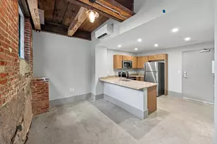 90 Grove St, Worcester, MA 01605 - Photo 2