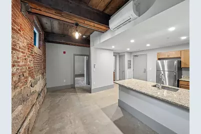 90 Grove St #LL4, Worcester, MA 01605 - Photo 2