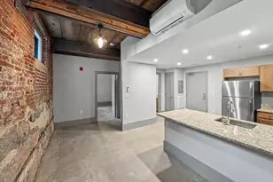 90 Grove St, Worcester, MA 01605 - Photo 2