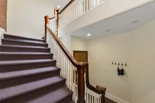 1774 Beacon St, Brookline, MA 02445 - Photo 10