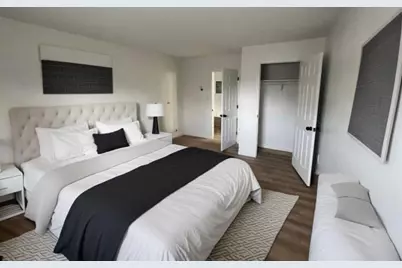 31 Vine St #10, Weymouth, MA 02188 - Photo 4
