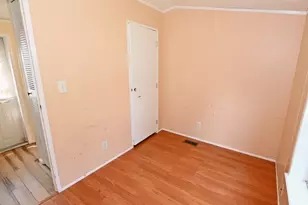 7 1st Ave, Bourne, MA 02559 - Photo 10
