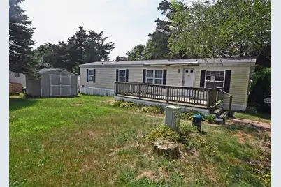 7 First Avenue, Bourne, MA 02559 - Photo 2