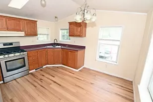 7 1st Ave, Bourne, MA 02559 - Photo 4