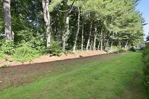 3 Castle Hill Rd, Agawam, MA 01001 - Photo 32