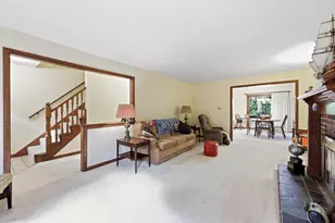 3 Castle Hill Rd, Agawam, MA 01001 - Photo 6