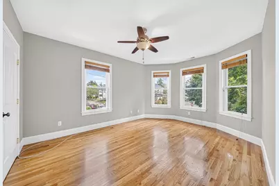 90 Taylor St #4, Waltham, MA 02453 - Photo 10