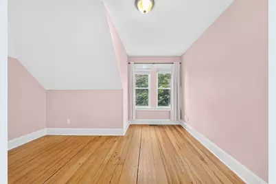 90 Taylor St #4, Waltham, MA 02453 - Photo 14
