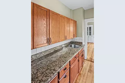 41 Everard St #3, Worcester, MA 01605 - Photo 6