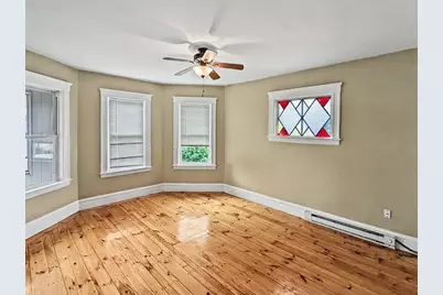 41 Everard St #3, Worcester, MA 01605 - Photo 1