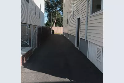 181 Harvard #1, Malden, MA 02148 - Photo 32