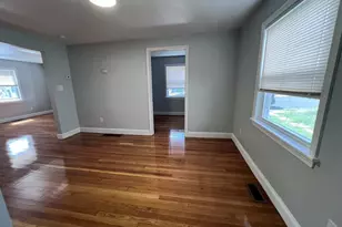16 Magdala St, Boston, MA 02124 - Photo 4