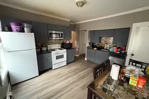 90 Marlborogh, Chelsea, MA 02150 - Photo 2
