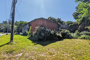 47 Providence Rd, Sutton, MA 01590 - Photo 6