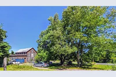 47 Providence Rd, Sutton, MA 01590 - Photo 2