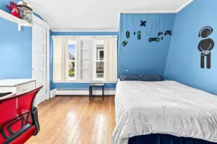 235 Tremont St, New Bedford, MA 02740 - Photo 16