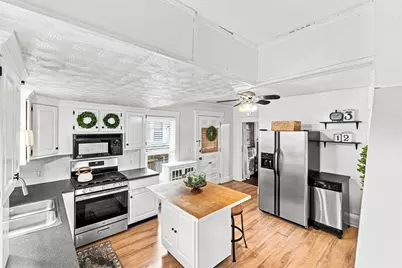 235 Tremont St, New Bedford, MA 02740 - Photo 8