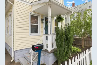 235 Tremont St, New Bedford, MA 02740 - Photo 20