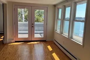 31 Hampton Cir, Hull, MA 02045 - Photo 12