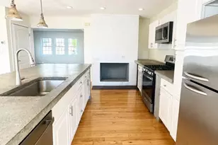 31 Hampton Cir, Hull, MA 02045 - Photo 4