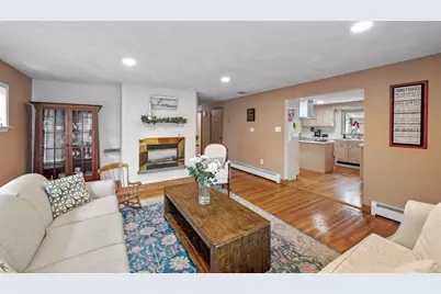 11 Mooney Rd, Salem, MA 01970 - Photo 10