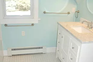 414 Central St, Holliston, MA 01746 - Photo 10