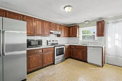 168 Lynn St, Peabody, MA 01960 - Photo 8