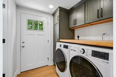 463 Fulton Street #R, Medford, MA 02155 - Photo 2