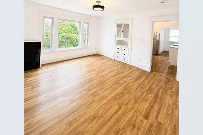 1085 Sumner Ave #2, Springfield, MA 01118 - Photo 1