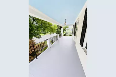 1085 Sumner Ave #2, Springfield, MA 01118 - Photo 2
