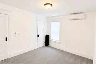 1085 Sumner Ave, Springfield, MA 01118 - Photo 10