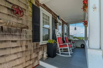 135 Thurber Ave, Somerset, MA 02725 - Photo 4